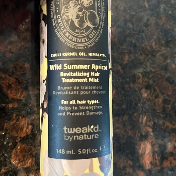 Tweak’d By Nature Revitalizing Hair treatment Mist - Wild Summer Apricot - Picture 2 of 2
